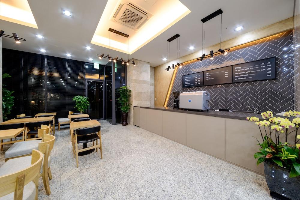 Benikea Premier Hotel Yeouido Szöul Kültér fotó